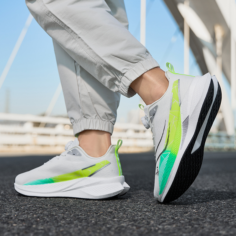 Carbon Plate Running Shoes Ult - Running Gear Ladies ulasan dan harga